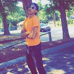 Meet your Posher, Jonathon